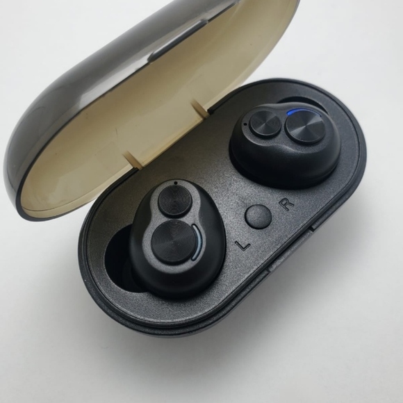 AirDotspro True Wireless Bluetooth Headset - Picture 3 of 6
